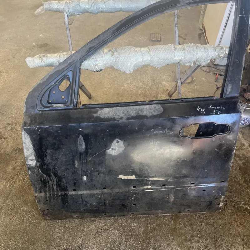 Kia sorenta jip sol ön kapı